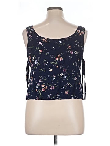 Good Luck Gem Sleeveless Blouse (view 2)