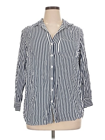 Velvet Heart 3/4 Sleeve Button-Down Shirt (view 1)