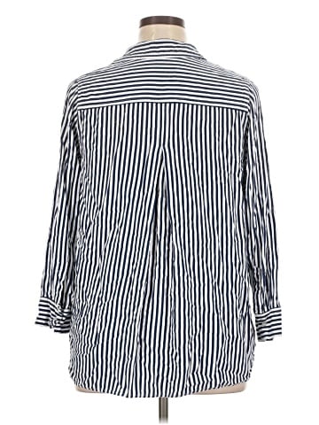 Velvet Heart 3/4 Sleeve Button-Down Shirt (view 2)