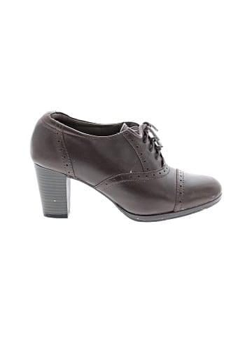 Clarks Heels (view 1)