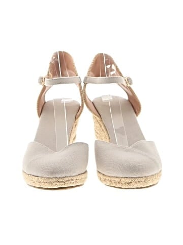 Unbranded Wedges (view 2)