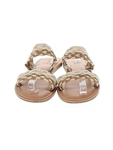 Universal Thread Sandals (view 2)