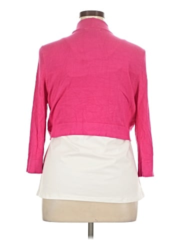 Jessica Howard Shrug (view 2)