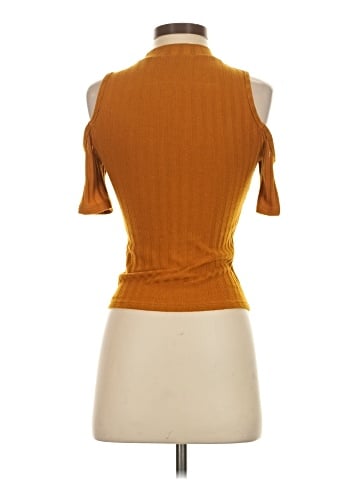 Kendall & Kylie Sweater Vest (view 2)