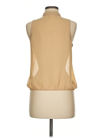 Charlotte Russe Sleeveless Button-Down Shirt (view 2)