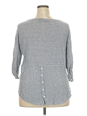 Adrienne Vittadini 3/4 Sleeve Top (view 2)