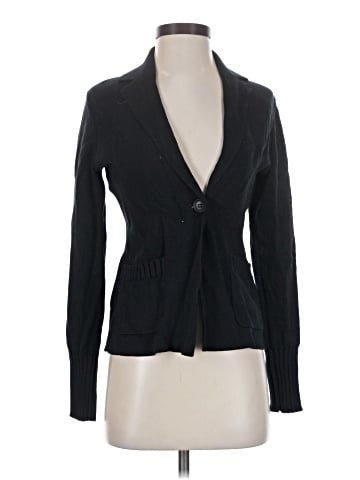Kinross Cardigan (view 1)