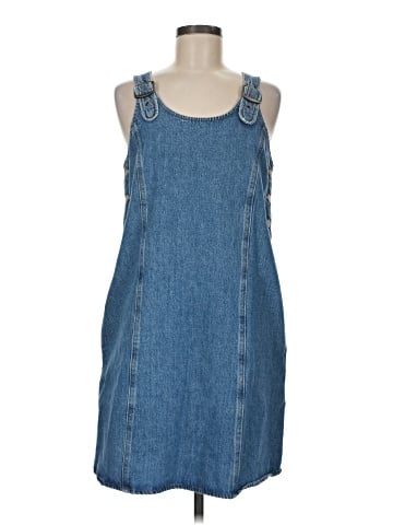Levi's Casual Dress (view 1)
