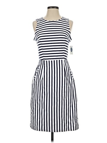 Old Navy Casual Dress (view 1)
