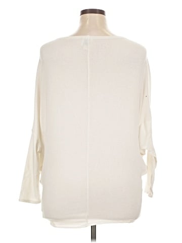Blue Rain 3/4 Sleeve Top (view 2)