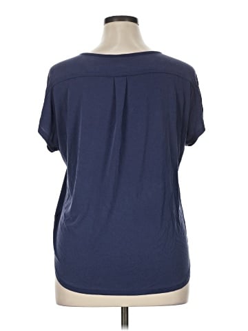 Leo & Nicole Short Sleeve T-Shirt (view 2)