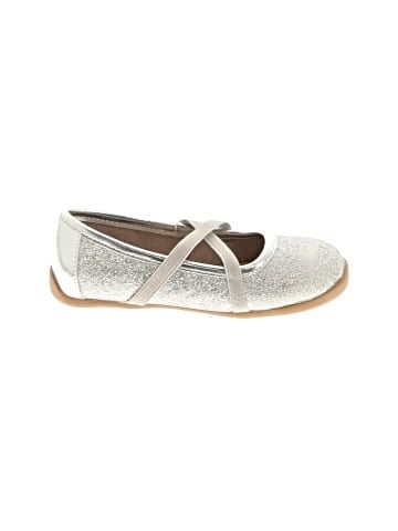Livie & Luca Flats (view 1)