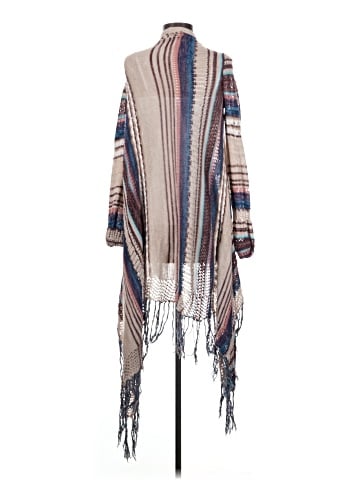 Lovemarks Poncho (view 2)