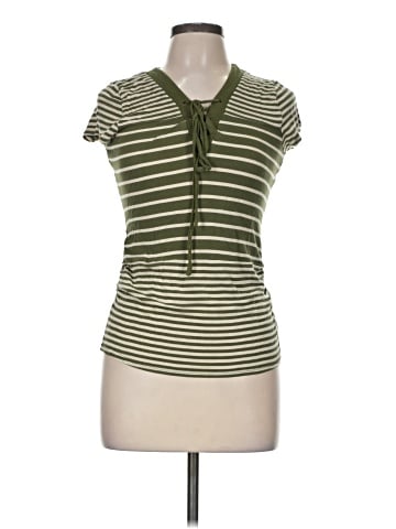 E&M Collection Short Sleeve Top (view 1)