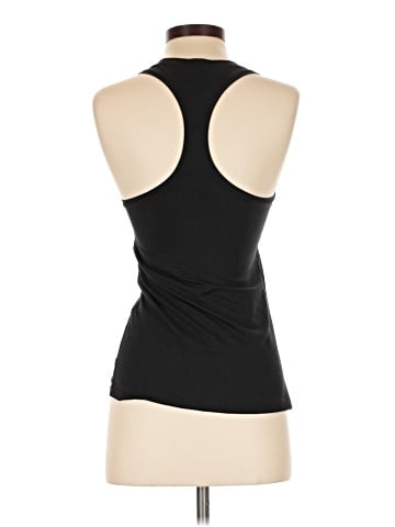 Vuori Tank Top (view 2)