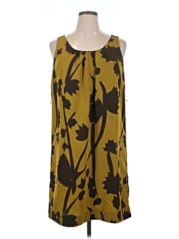 Simply Vera Vera Wang Casual Dress (view 1)