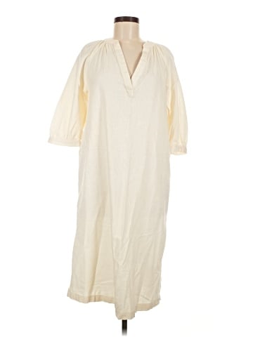 Old Navy Casual Dress (view 1)