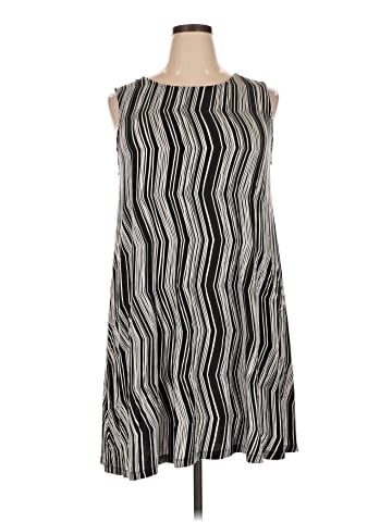 Apt. 9 Tank Top (view 1)