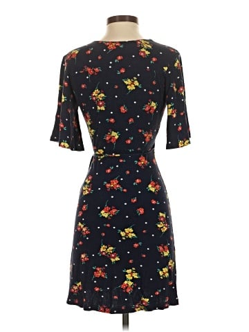 Trafaluc by Zara Casual Dress (view 2)