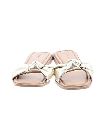 Old Navy Sandals (view 2)