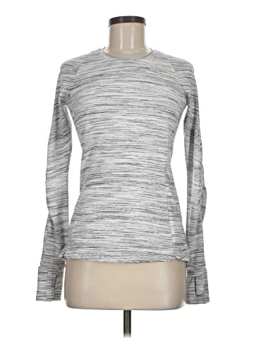 Lululemon Athletica Long Sleeve T-Shirt (view 1)