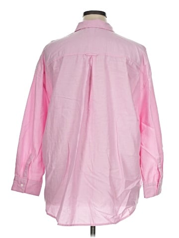 Old Navy Long Sleeve Button-Down Shirt (view 2)