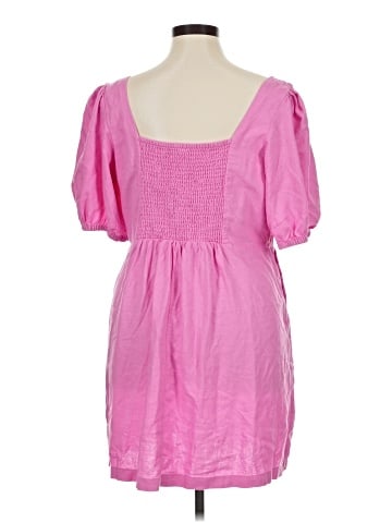 Old Navy Casual Dress (view 2)