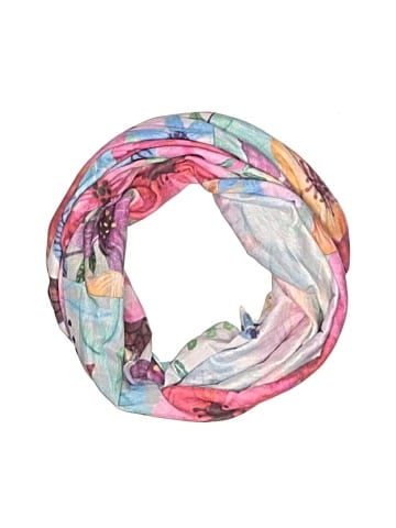 Karma Scarf (view 1)