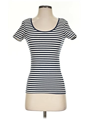 H&M Short Sleeve T-Shirt (view 1)