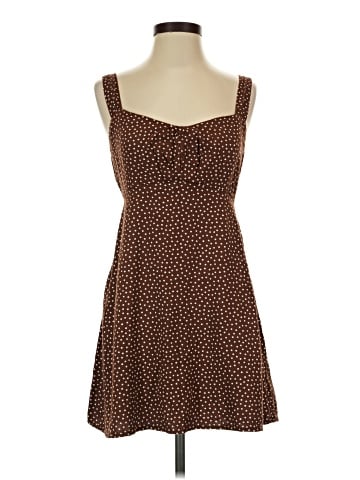 Old Navy Casual Dress (view 1)
