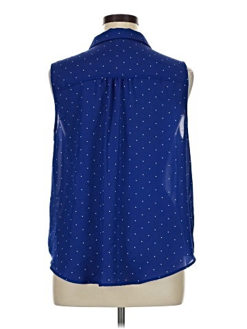 Elle Sleeveless Blouse (view 2)