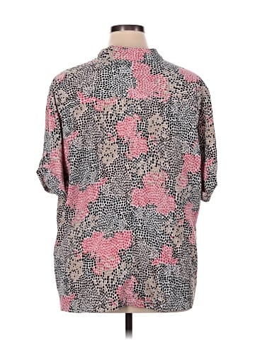Maggie Barnes Short Sleeve Blouse (view 2)