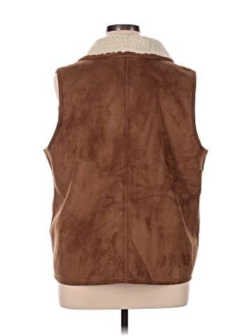 D&Co. Faux Fur Vest (view 2)