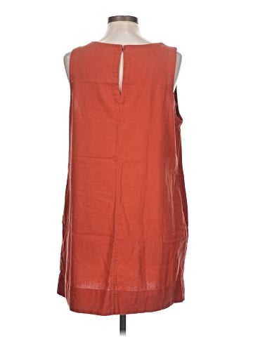 Old Navy Casual Dress (view 2)