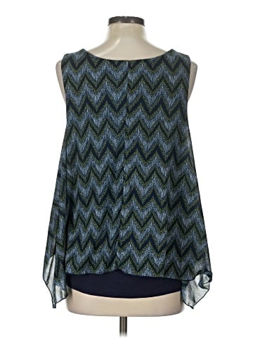 Naif Sleeveless Blouse (view 2)