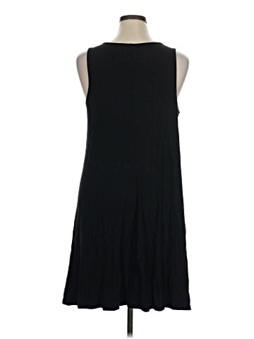 Old Navy Casual Dress (view 2)