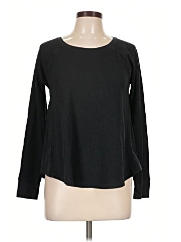 Mossimo Supply Co. Long Sleeve T-Shirt (view 1)