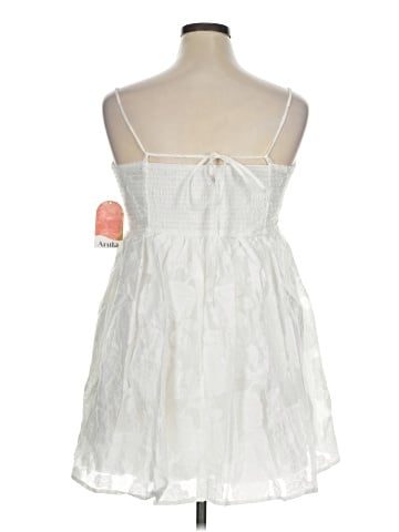 Arula Cocktail Dress (view 2)