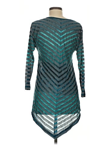 Sundance 3/4 Sleeve Top (view 2)