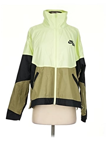 Nike Windbreaker (view 1)
