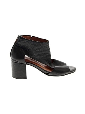 Gentle Souls Heels (view 1)