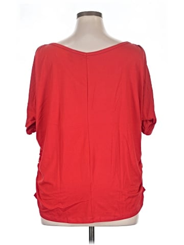 Rouge 3/4 Sleeve T-Shirt (view 2)