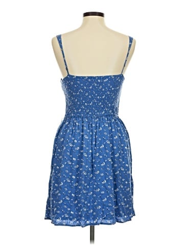 Abercrombie & Fitch Casual Dress (view 2)
