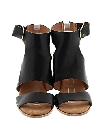 Charlotte Russe Sandals (view 2)