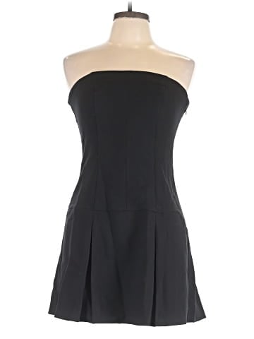 Abercrombie & Fitch Cocktail Dress (view 1)
