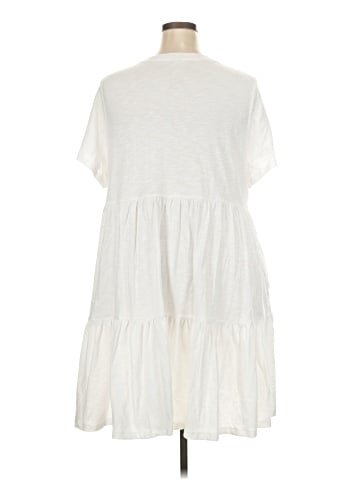 Old Navy Casual Dress (view 2)