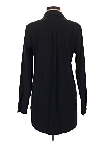 Lyssé Long Sleeve Button-Down Shirt (view 2)