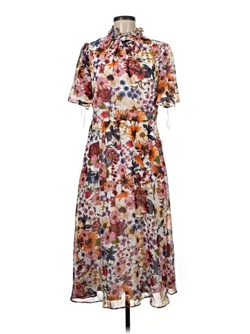Julia Jordan Casual Dress (view 1)