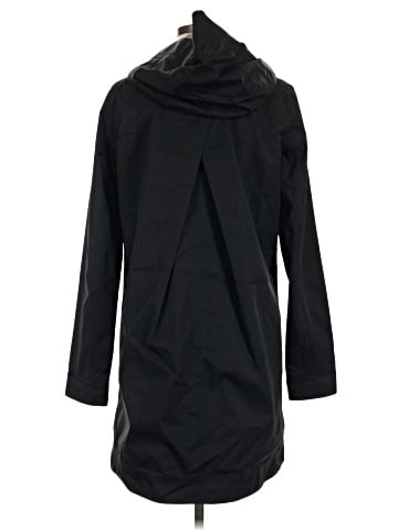 Lululemon Athletica Raincoat (view 2)