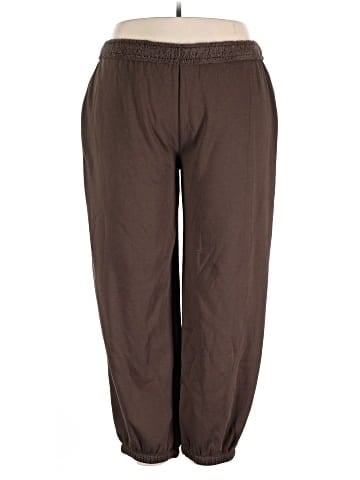 No Boundaries Casual Pants (view 1)